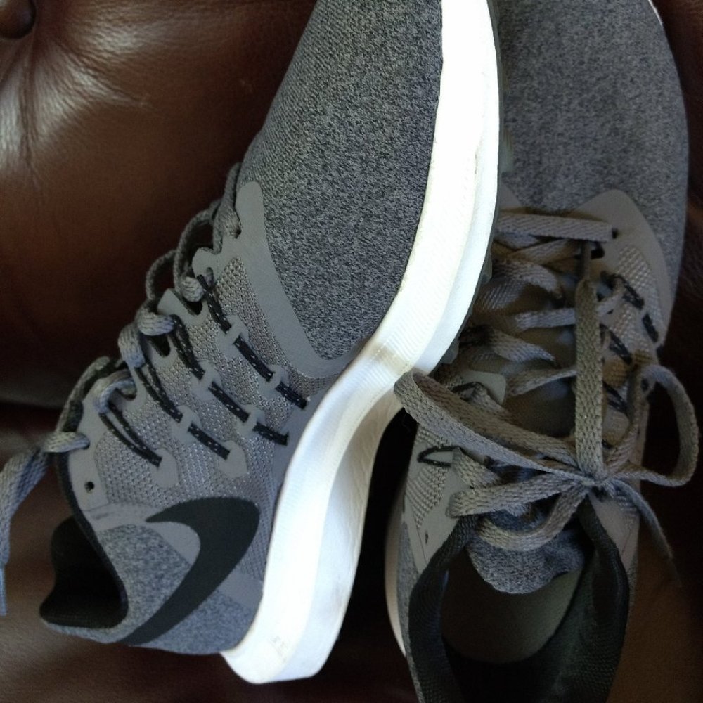 Nike swift running women sz 9.5